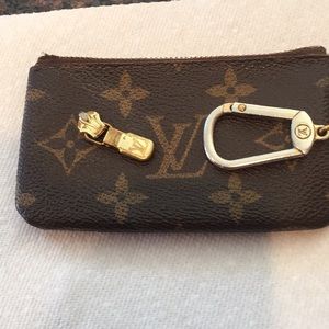 Authentic Louis Vuitton key case